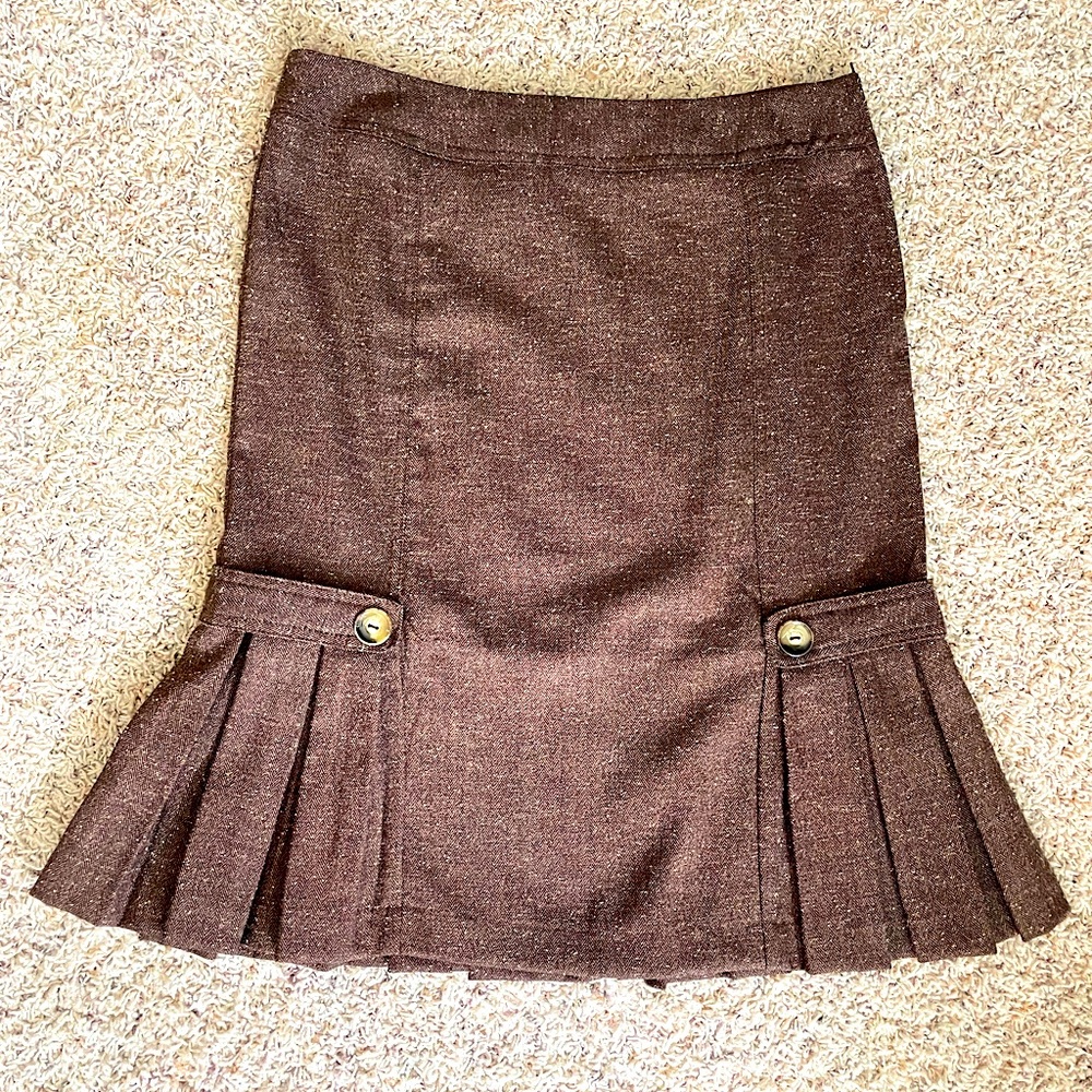 Cute pleated pencil skirt